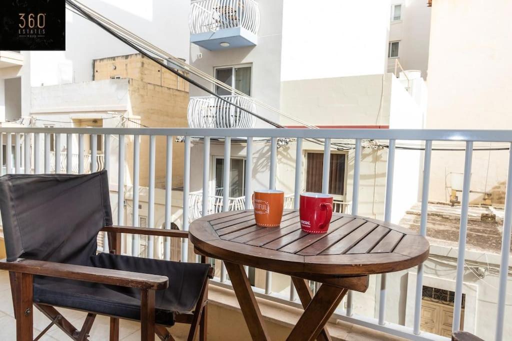 Beautiful, Top Notch 1 Bedroom Apt Just Off The Coast By 360 Estates เซนต์พอลส์เบย์ ภายนอก รูปภาพ